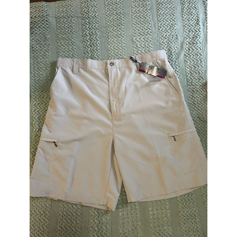 Snake Eyes Dry 18 Golf Shorts Men’s  Sz 38 Performance Active Wear NWT